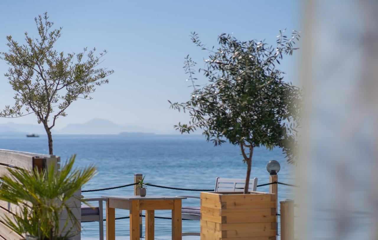 Seafront Karma Luxury - An Escape From Reality Villa Като Гатзея Екстериор снимка